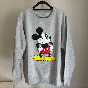 Disney Mickey Mouse Graphic Print Heather Gray Fleece Pullover Sweatshirt, Med